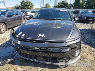 Piąte zdjęcie samochodu w środku: 2025 HYUNDAI SONATA N LINE VIN:KMHL54JC4SA432212 - miniatura