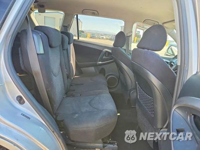 Zdjęcie 10 z 12 samochodu: 2006 TOYOTA RAV4 SPORT VIN:JTMBD32V165017392 - miniatura