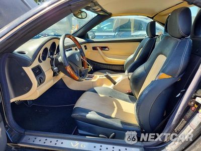Zdjęcie 7 z 12 samochodu: 2003 MERCEDES-BENZ SLK 320 VIN:WDBKK65F43F276104 - miniatura