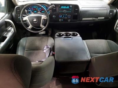 Zdjęcie 8 z 13 samochodu: 2007 CHEVROLET SILVERADO K1500 CREW CAB VIN:3GCEK13M17G542766 - miniatura