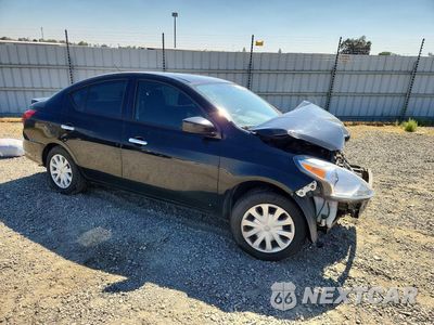 Czwarte zdjęcie samochodu z boku: 2017 NISSAN VERSA 1.6 SV VIN:3N1CN7AP2HL882714 - miniatura