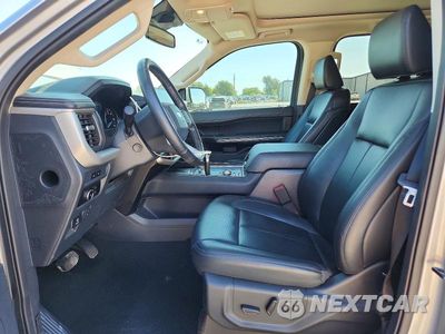 Zdjęcie 7 z 13 samochodu: 2023 FORD EXPEDITION XLT VIN:1FMJU1J80PEA52479 - miniatura