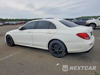 Drugie zdjęcie samochodu z przodu: 2017 MERCEDES-BENZ E 300 4MATIC VIN:WDDZF4KBXHA111856 - miniatura