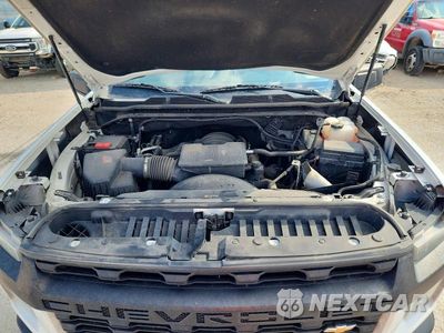 Zdjęcie 11 z 12 samochodu: 2020 CHEVROLET SILVERADO K2500 HEAVY DUTY VIN:1GC2YLE77LF222156 - miniatura