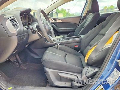 Zdjęcie 7 z 13 samochodu: 2017 MAZDA 3 SPORT VIN:3MZBN1U70HM134214 - miniatura
