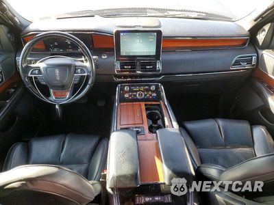 Zdjęcie 8 z 12 samochodu: 2018 LINCOLN NAVIGATOR RESERVE VIN:5LMJJ2LTXJEL02198 - miniatura