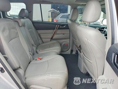Zdjęcie 11 z 13 samochodu: 2012 TOYOTA HIGHLANDER LIMITED VIN:5TDDK3EH3CS139584 - miniatura