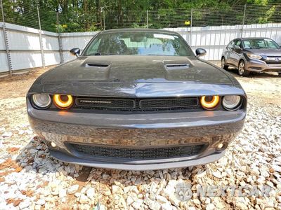Piąte zdjęcie samochodu w środku: 2019 DODGE CHALLENGER SXT VIN:2C3CDZAG9KH557610 - miniatura