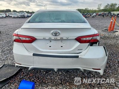 Zdjęcie 6 z 12 samochodu: 2018 TOYOTA CAMRY XSE VIN:4T1B61HK2JU101064 - miniatura