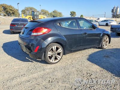 Trzecie zdjęcie samochodu z tyłu: 2012 HYUNDAI VELOSTER BASE VIN:KMHTC6AD7CU059953 - miniatura