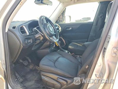 Zdjęcie 7 z 12 samochodu: 2017 JEEP RENEGADE LATITUDE VIN:ZACCJABB1HPG64182 - miniatura