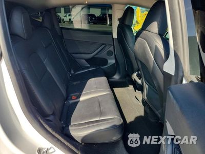 Zdjęcie 11 z 13 samochodu: 2024 TESLA MODEL Y VIN:7SAYGDED0RF164612 - miniatura