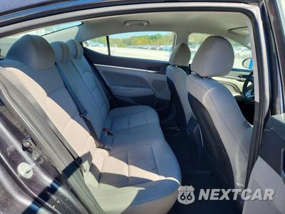 Zdjęcie 10 z 13 samochodu: 2020 HYUNDAI ELANTRA SEL VIN:5NPD84LFXLH602140 - miniatura