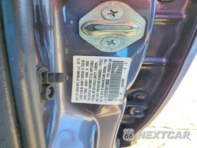 Zdjęcie 12 z 12 samochodu: 2015 HONDA CIVIC LX VIN:19XFB2F55FE108858 - miniatura