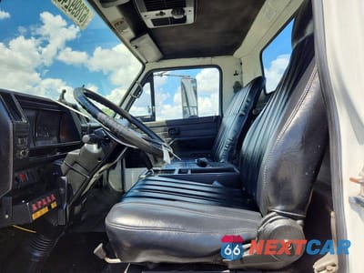 Zdjęcie 7 z 12 samochodu: 1994 ISUZU NPR VIN:JALB4B1K9R7003099 - miniatura