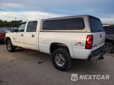 Drugie zdjęcie samochodu z przodu: 2006 CHEVROLET SILVERADO K2500 HEAVY DUTY VIN:1GCHK23D96F183587 - miniatura