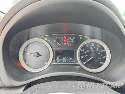 Zdjęcie 9 z 12 samochodu: 2015 NISSAN SENTRA SR VIN:3N1AB7AP2FY274482 - miniatura