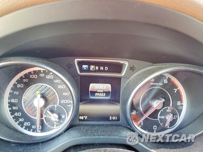 Zdjęcie 9 z 13 samochodu: 2016 MERCEDES-BENZ GLA 45 AMG VIN:WDDTG5CB7GJ201651 - miniatura