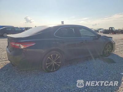 Trzecie zdjęcie samochodu z tyłu: 2018 TOYOTA CAMRY SE VIN:JTNB11HKXJ3025873 - miniatura