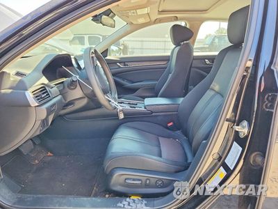 Zdjęcie 7 z 12 samochodu: 2018 HONDA ACCORD EX VIN:1HGCV1F40JA114866 - miniatura