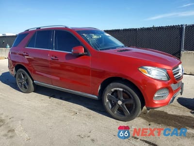 Czwarte zdjęcie samochodu z boku: 2016 MERCEDES-BENZ GLE 350 VIN:4JGDA5JB2GA786752 - miniatura