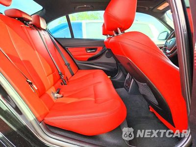 Zdjęcie 10 z 13 samochodu: 2015 BMW 328 XI VIN:WBA3B3G55FNT17176 - miniatura