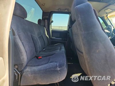 Zdjęcie 10 z 13 samochodu: 2001 CHEVROLET SILVERADO K2500 HEAVY DUTY VIN:1GCHK29UX1E216909 - miniatura