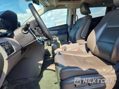 Zdjęcie 7 z 13 samochodu: 2014 HONDA ODYSSEY TOURING VIN:5FNRL5H91EB097300 - miniatura