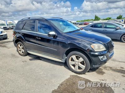 Czwarte zdjęcie samochodu z boku: 2010 MERCEDES-BENZ ML 350 4MATIC VIN:4JGBB8GB7AA543636 - miniatura