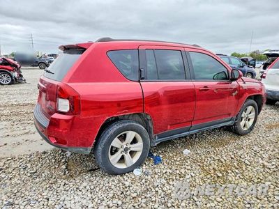 Trzecie zdjęcie samochodu z tyłu: 2017 JEEP COMPASS LATITUDE VIN:1C4NJDEB3HD105141 - miniatura