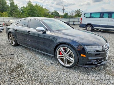 Czwarte zdjęcie samochodu z boku: 2017 AUDI S7 PRESTIGE VIN:WAU2FAFC6HN119777 - miniatura