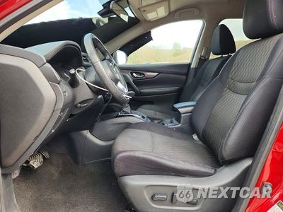 Zdjęcie 7 z 13 samochodu: 2019 NISSAN ROGUE SV VIN:5N1AT2MV8KC748120 - miniatura