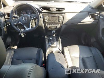 Zdjęcie 8 z 13 samochodu: 2020 NISSAN ROGUE SL VIN:5N1AT2MT7LC742146 - miniatura