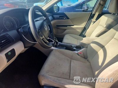 Zdjęcie 7 z 12 samochodu: 2015 HONDA ACCORD LX VIN:1HGCR2F39FA241902 - miniatura