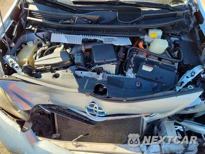 Zdjęcie 11 z 12 samochodu: 2013 TOYOTA PRIUS V THREE VIN:JTDZN3EU4D3199077 - miniatura