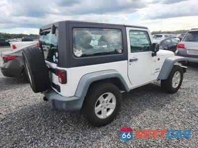 Trzecie zdjęcie samochodu z tyłu: 2016 JEEP WRANGLER SPORT VIN:1C4AJWAG0GL119465 - miniatura
