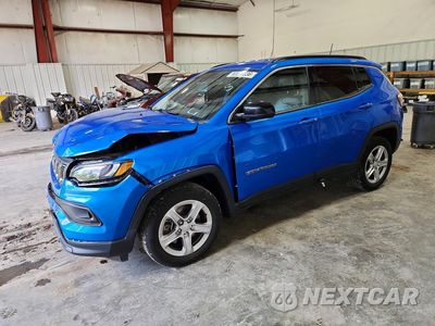 2023 JEEP COMPASS LATITUDE 3C4NJDBN3PT538448 - główne zdjęcie licytacji z USA - miniatura