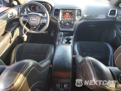 Zdjęcie 8 z 13 samochodu: 2017 JEEP GRAND CHEROKEE SRT-8 VIN:1C4RJFDJ8HC851614 - miniatura