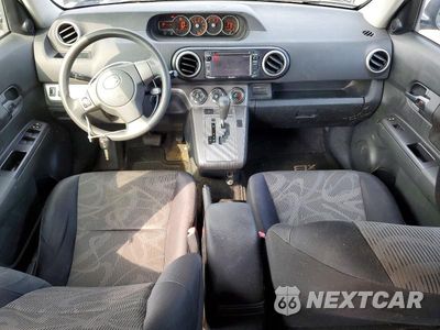 Zdjęcie 8 z 12 samochodu: 2015 SCION XB BASE VIN:JTLZE4FE4FJ077979 - miniatura