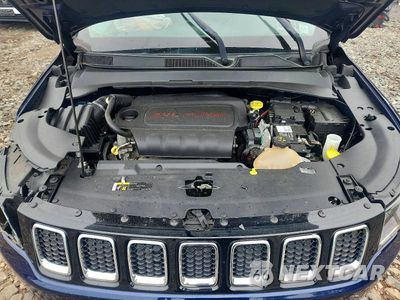 Zdjęcie 12 z 13 samochodu: 2018 JEEP COMPASS LATITUDE VIN:3C4NJDBB9JT138603 - miniatura