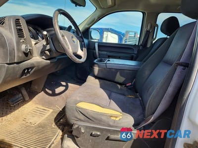 Zdjęcie 7 z 12 samochodu: 2011 CHEVROLET SILVERADO K2500 HEAVY DUTY LT VIN:1GC1KXCG7BF210885 - miniatura