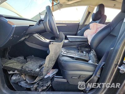 Zdjęcie 7 z 12 samochodu: 2024 TESLA MODEL Y VIN:7SAYGDEE5RA238841 - miniatura