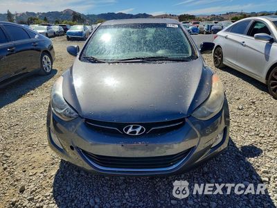Piąte zdjęcie samochodu w środku: 2013 HYUNDAI ELANTRA LIMITED VIN:5NPDH4AE3DH219278 - miniatura