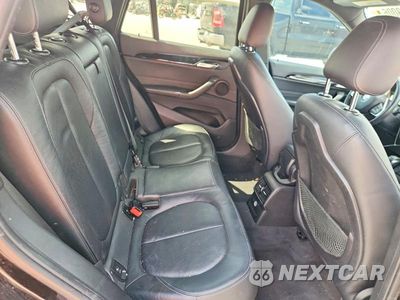 Zdjęcie 11 z 13 samochodu: 2018 BMW X1 XDRIVE28I VIN:WBXHT3C38J5K21905 - miniatura