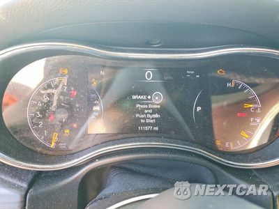 Zdjęcie 9 z 13 samochodu: 2021 JEEP GRAND CHEROKEE LAREDO VIN:1C4RJFAG7MC671902 - miniatura