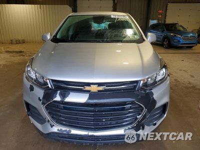 Piąte zdjęcie samochodu w środku: 2018 CHEVROLET TRAX LS VIN:KL7CJKSB7JB524477 - miniatura