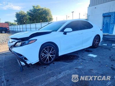 2021 TOYOTA CAMRY SE 4T1G11AK3MU415857 - główne zdjęcie licytacji z USA - miniatura