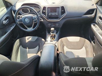 Zdjęcie 8 z 13 samochodu: 2016 JEEP CHEROKEE SPORT VIN:1C4PJLAB8GW159045 - miniatura