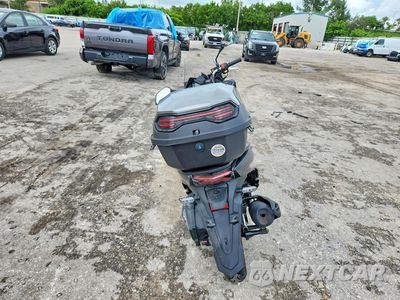 Czwarte zdjęcie samochodu z boku: 2024 0THR ZUGD BIKE VIN:HZ2TBCNN1R1000515 - miniatura