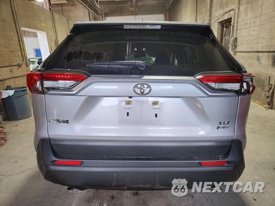 Zdjęcie 6 z 14 samochodu: 2025 TOYOTA RAV4 HYBRID XLE VIN:JTMRWRFV1SJ075526 - miniatura